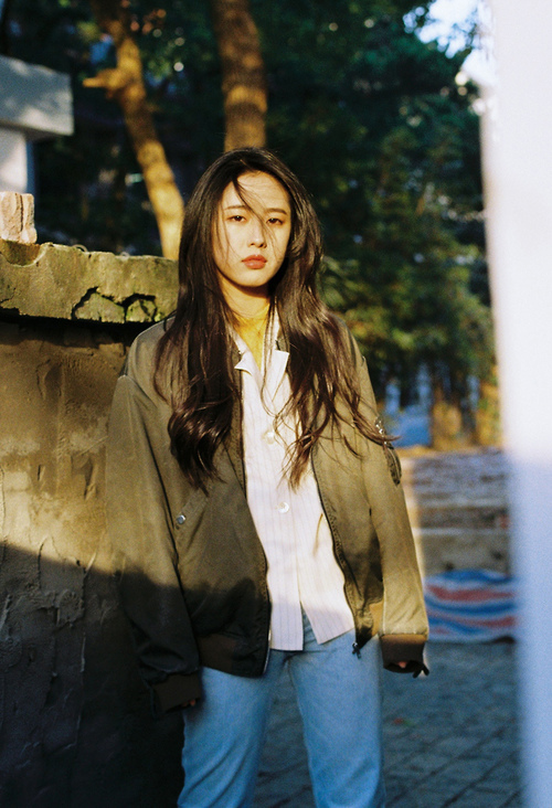 开云综合服务-意大利骑手拉里萨·保利斯在2024年巴黎奥运会盛装舞步比赛中获得第七名，展现出色表现。